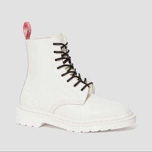 Dr. Martens x Undercover 1460